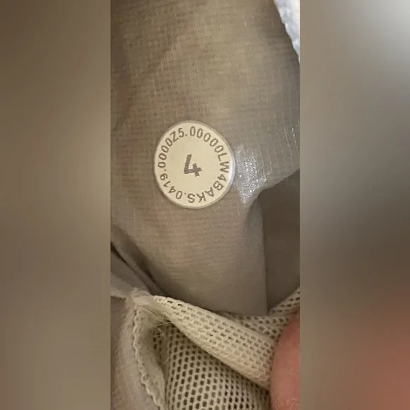 Lululemon Go Cozy Jacket  Heathered Ceramic  size 4 - Picture 8 of 14